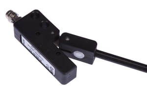FI520173, Filling level sensor,inductive 52x21x14/300lg, 10-30V DC,200mA,Joint VA,M8-Plug, IPF ELECTRONIC