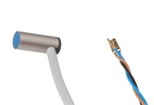 IB06A425,Inductive sensor 6,5rd,16long,cable90°,VA, 10-30V DC,200mA,pnp,no,Sn:2/2mcable, IPF ELECTRONIC