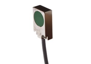 IB210200,Inductive sensor 20x32x10, 10-30V DC,200mA,Sn:5/2m cable, IPF ELECTRONIC