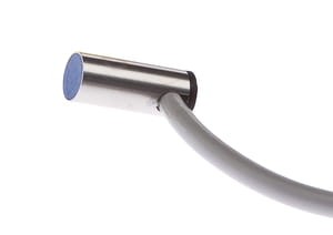 IB990912,Czujnik indukcyjny 6,5rd,16dł.,kabel90°, 10-30VDC,200mA,pnp,no,Sn:1,5/2mkabel, IPF ELECTRONIC