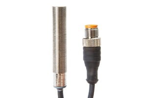 KB12E108, Czujnik pojemnościowy, analog M12x1/65dł. , 15-30VDC, 4-20mA, Sn0-5/M12-kabelwtyczka4p 150mm, IPF ELECTRONIC