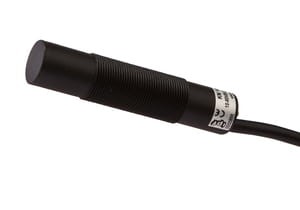 KN180107, Czujnik pojemnościowy M18x1, 80dł, , 10-60V DC, 200mA, Sn:8, 2m kabel, IPF ELECTRONIC