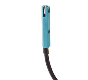 MZ07A572, Czujnik magnetyczny,na cylindry 5,8x5x20, 10-30VDC,100mA,pnp,no,2m kabel, IPF ELECTRONIC