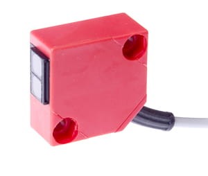 OT150205, Czujnik optyczny, obudowa 15x30x30, 10-36V DC, 200mA, Sn:600, 2m kabel, IPF ELECTRONIC