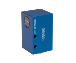 PSSI0283, Laser sensor,transmitter, row 24x40x24,span.1x8mm, connection to ampilifer,Klasse 1,Resolution 1µm,Socket, IPF ELECTRONIC
