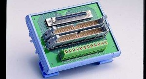 ADAM-3968/50-AE SCSI-68 to 2*IDC-50 Converter, DIN-rail Mount