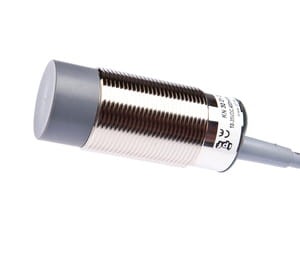 KN300100, Czujnik pojemnościowy M30x1,5/70dł. , 10-35V DC, 400mA, Sn:1-30/2m kabel, IPF ELECTRONIC